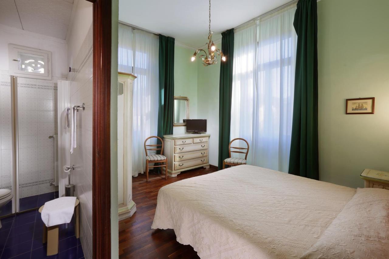 Savona Hotel