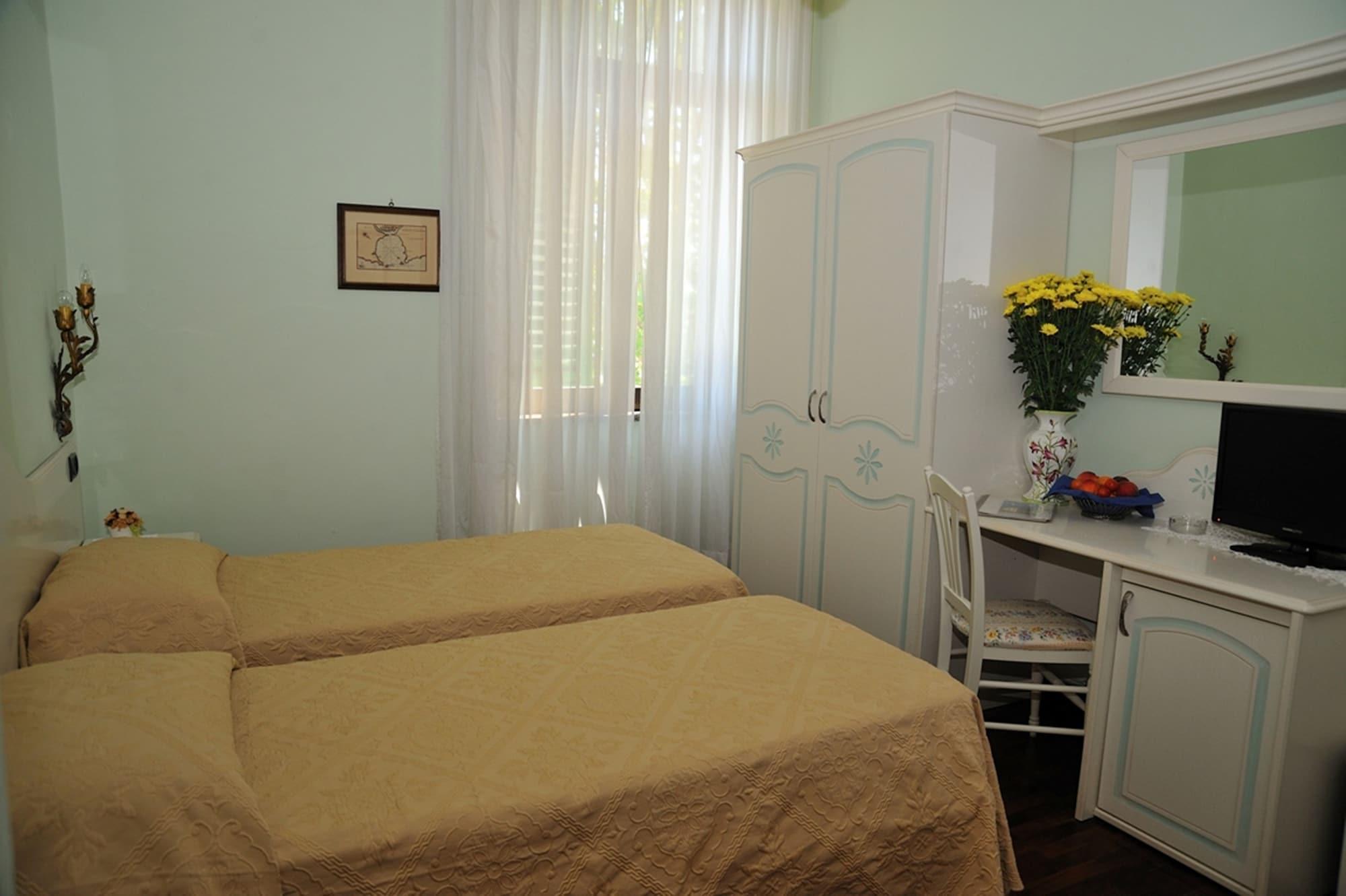 Savona Hotel 3*
